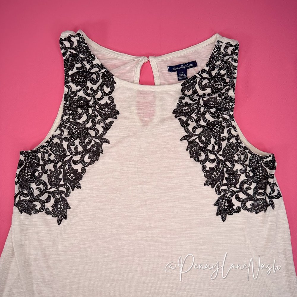 American Eagle Tank Top White With Black Design - Picture 5 of 9
